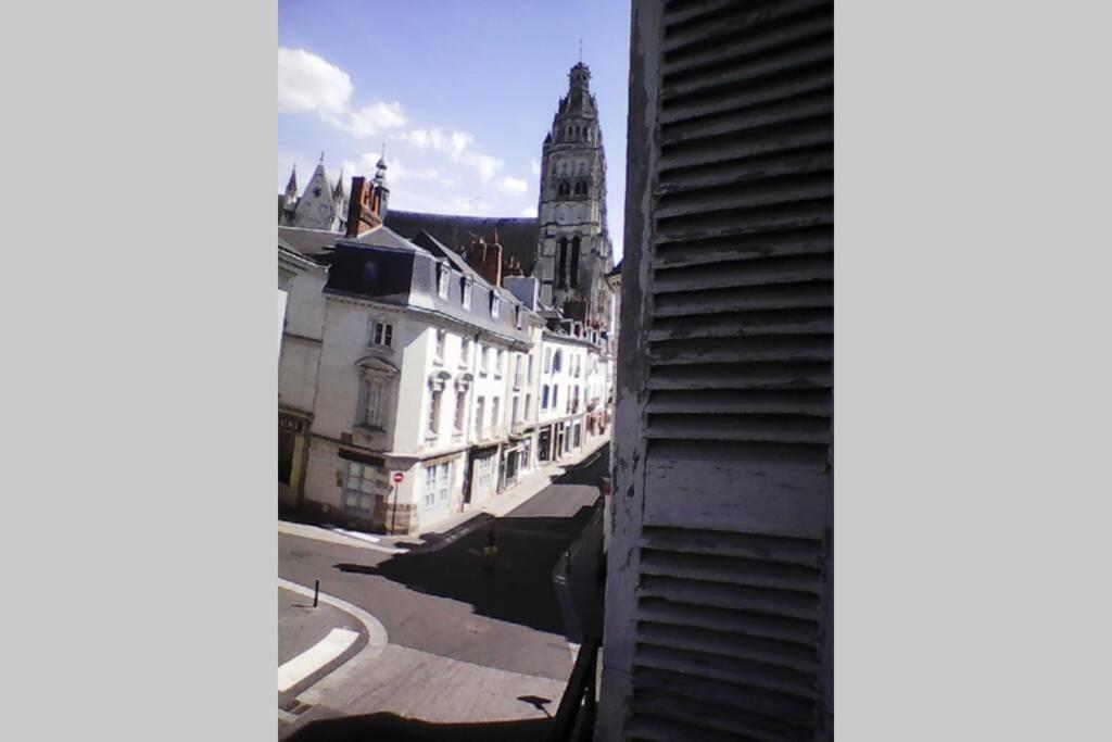 Meuble Tourisme Classe 1 Etoile - Coeur De Ville Quartier Cathedrale Tours Buitenkant foto