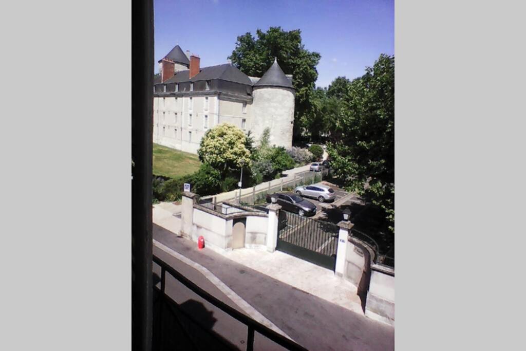 Meuble Tourisme Classe 1 Etoile - Coeur De Ville Quartier Cathedrale Tours Buitenkant foto